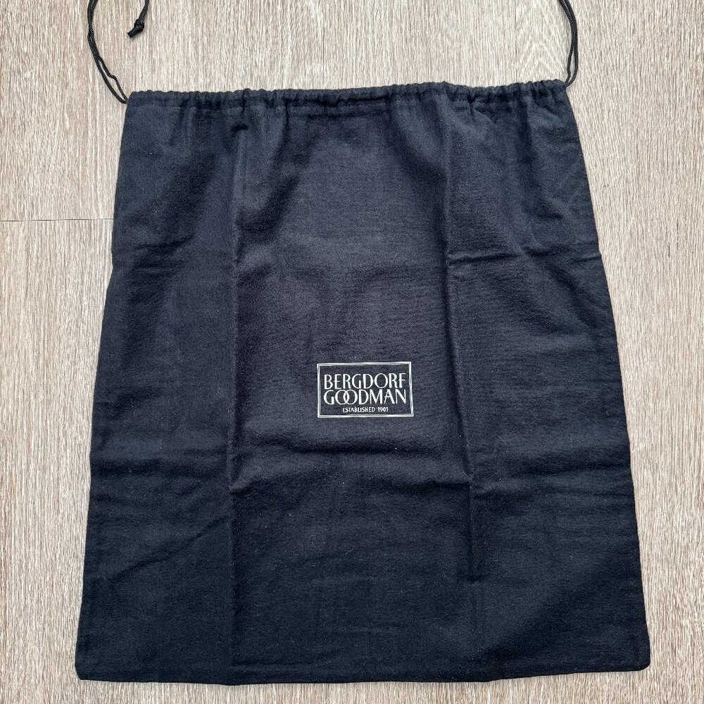 Bergdorf Goodman 17"x18" Drawstring DUST BAG for Shoes/Handbags
